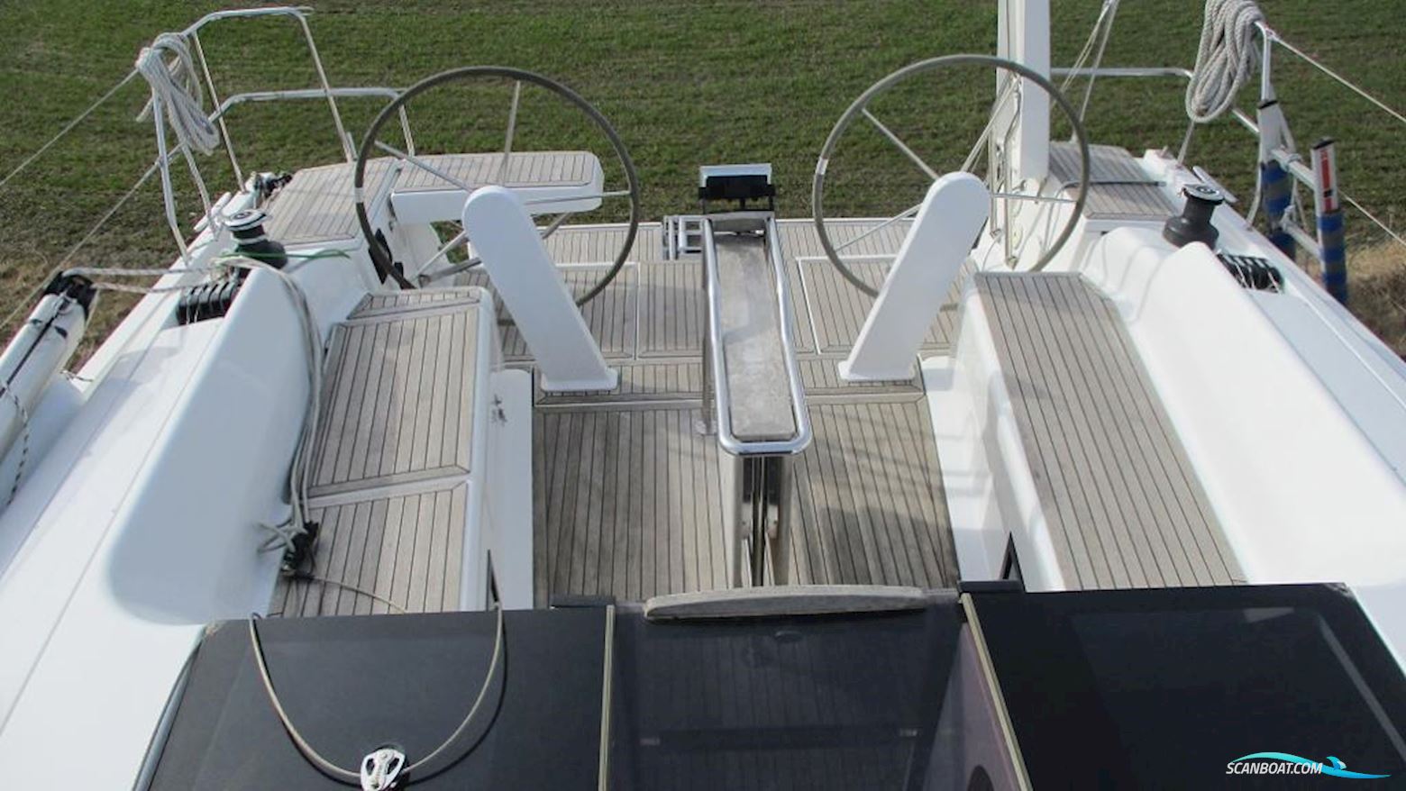 Hanse 418