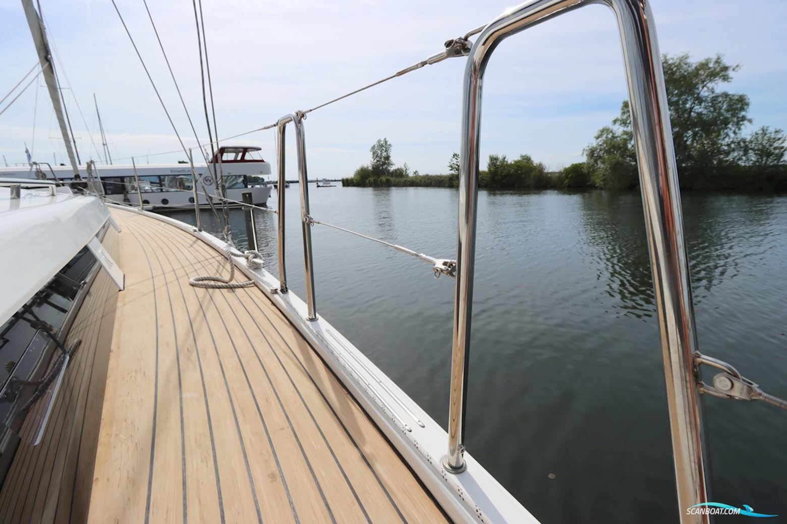 Hanse 418