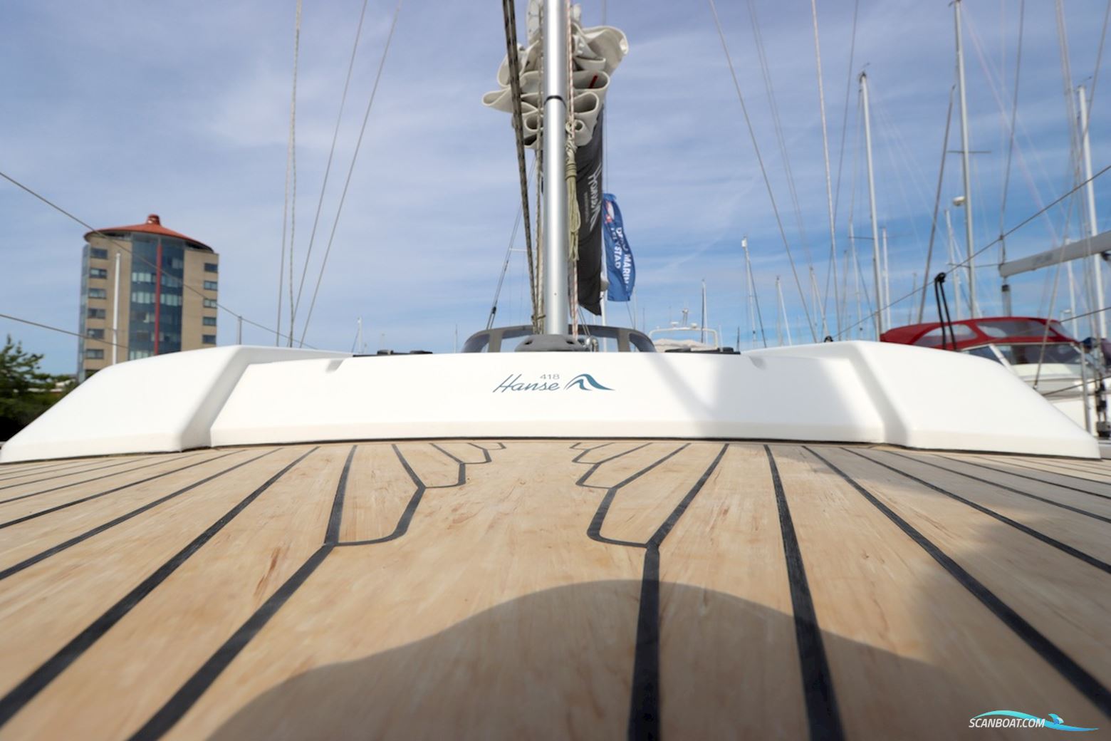 Hanse 418
