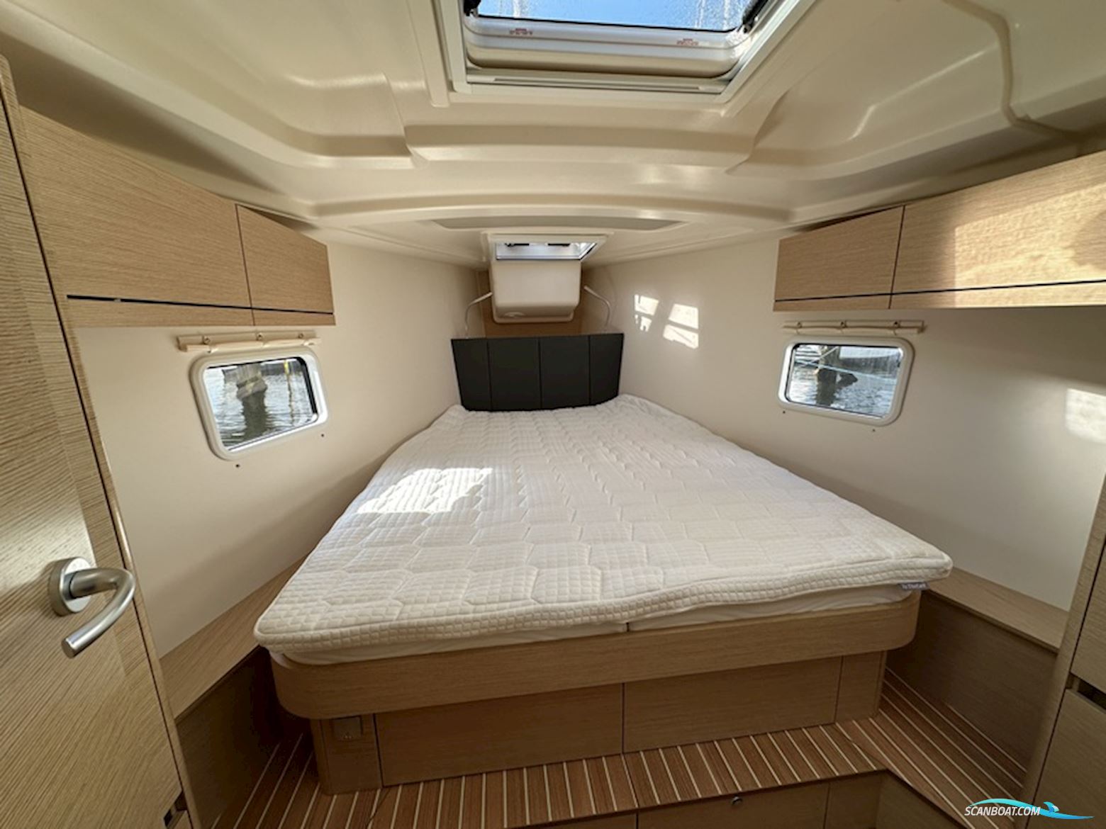 Hanse 418
