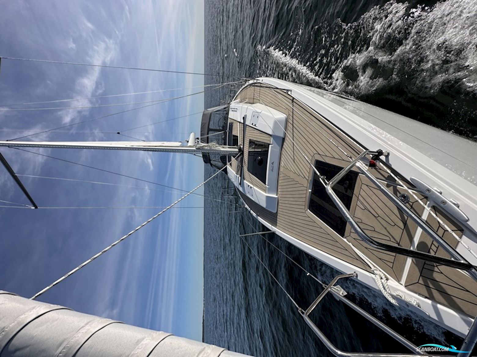 Hanse 418
