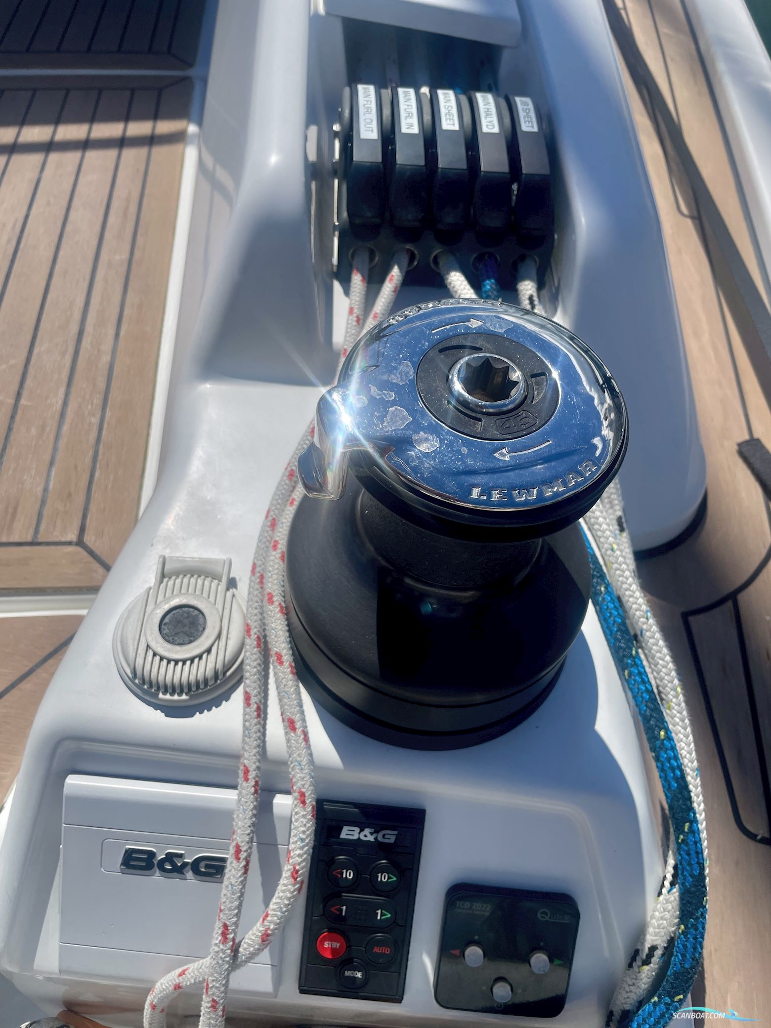 Hanse 418