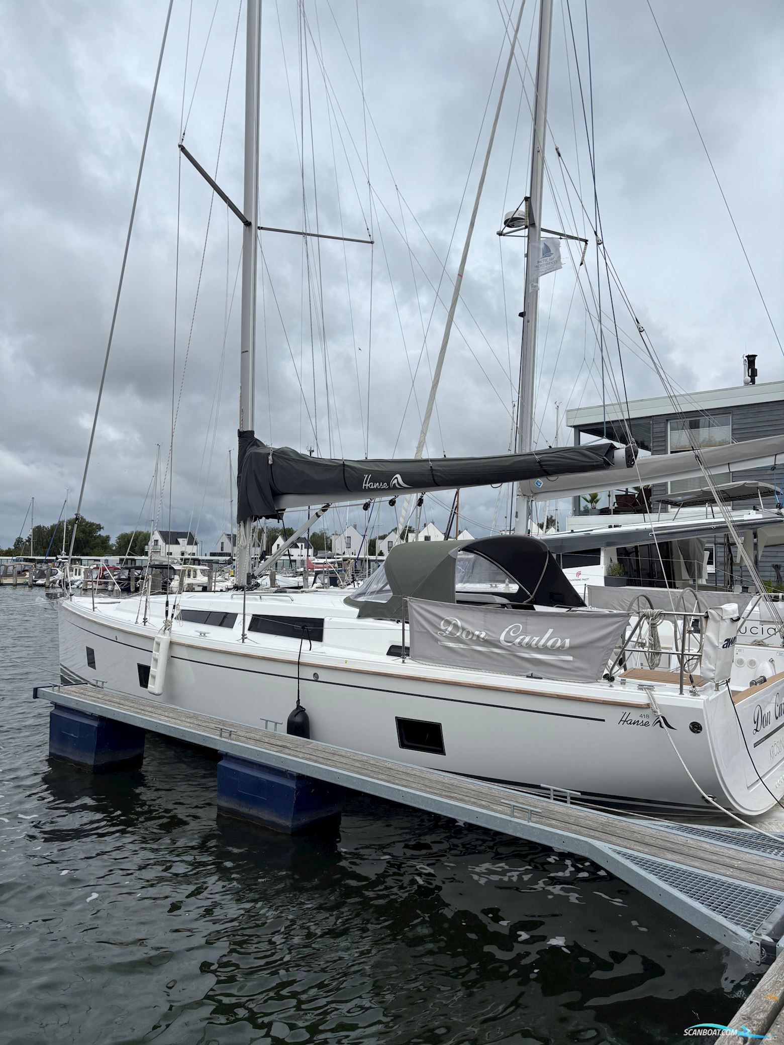 Hanse 418