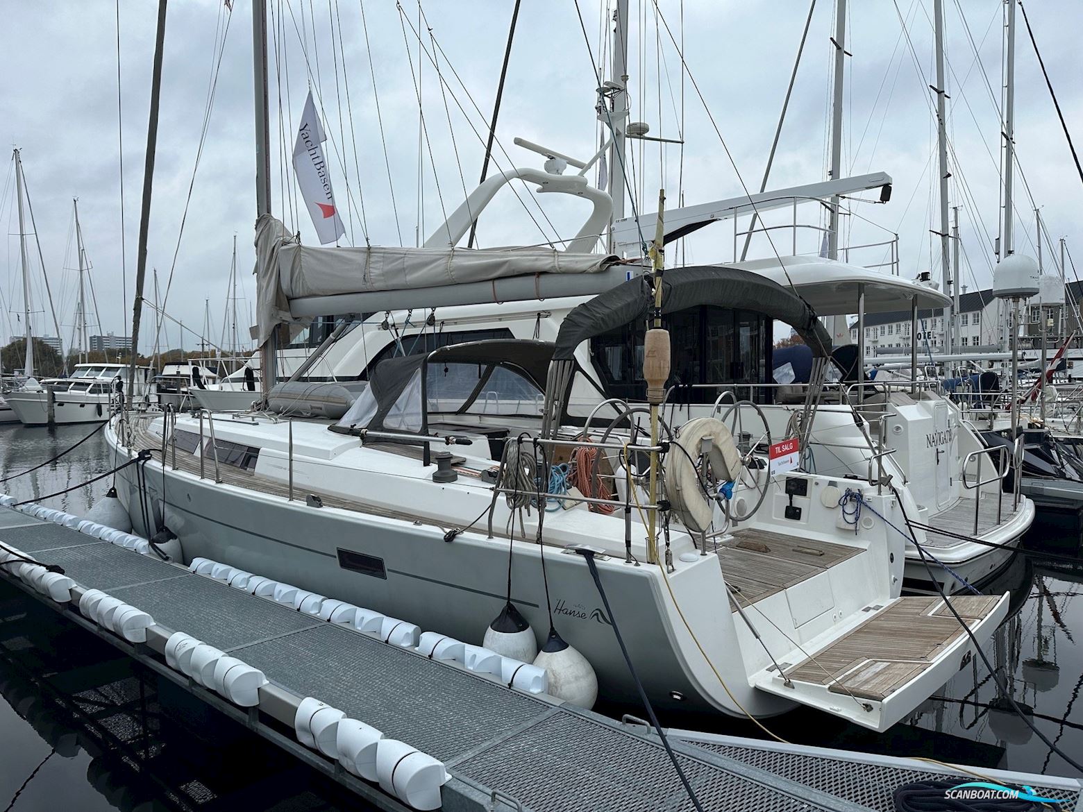 Hanse 445 Segelbåt 2011, med Engine Type
 motor, Danmark