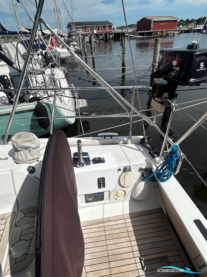 Hanse 445