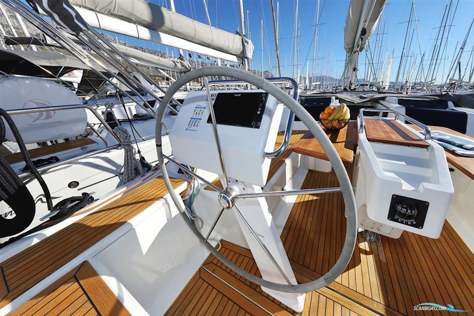 Hanse 455