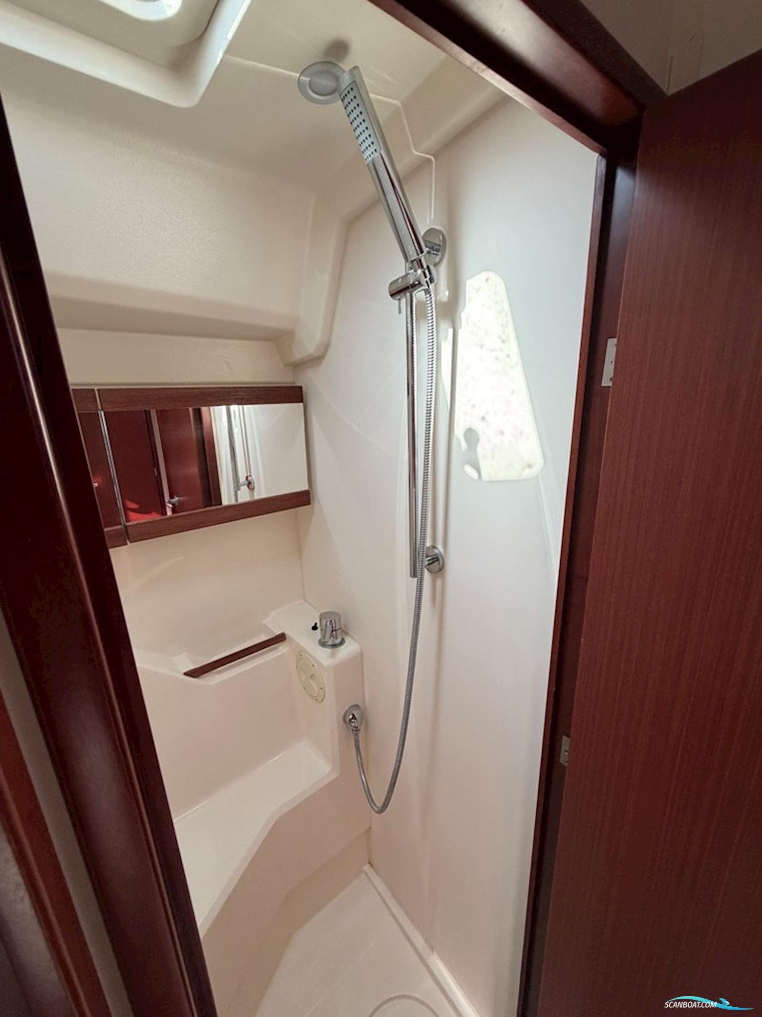 Hanse 455