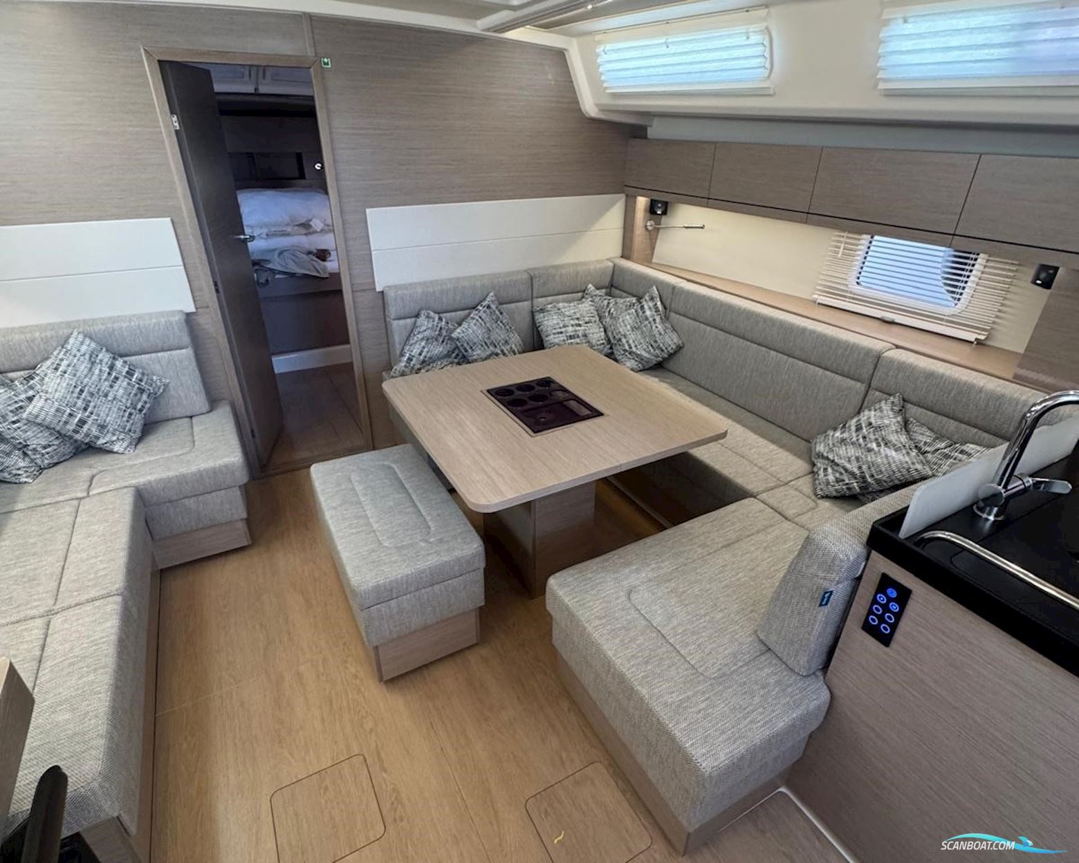 Hanse 458
