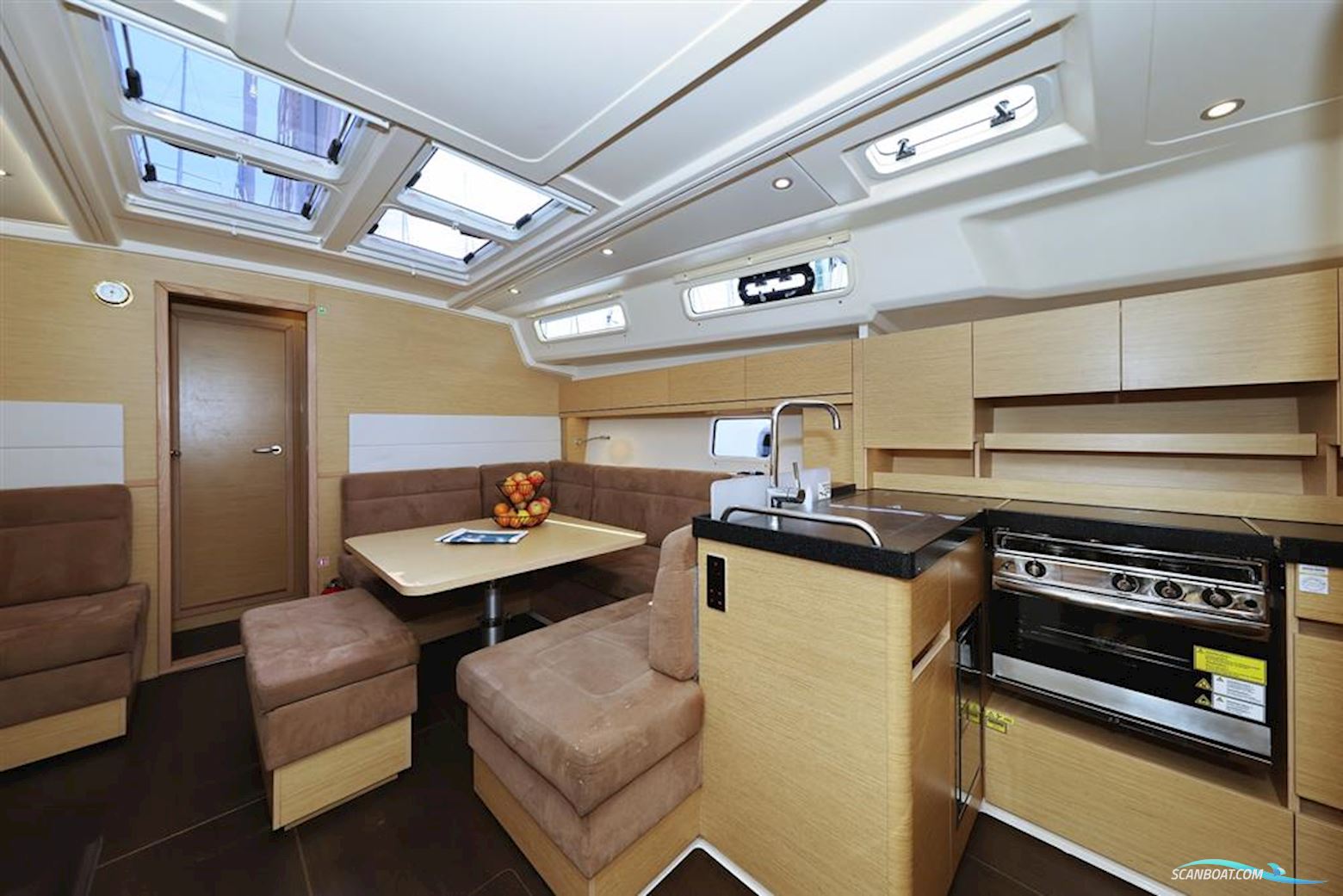 Hanse 458