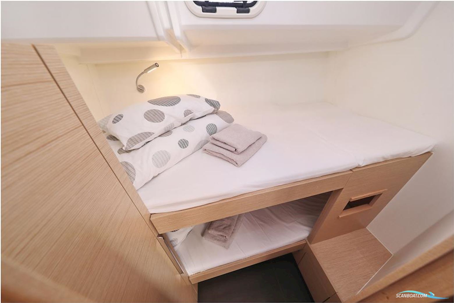 Hanse 460