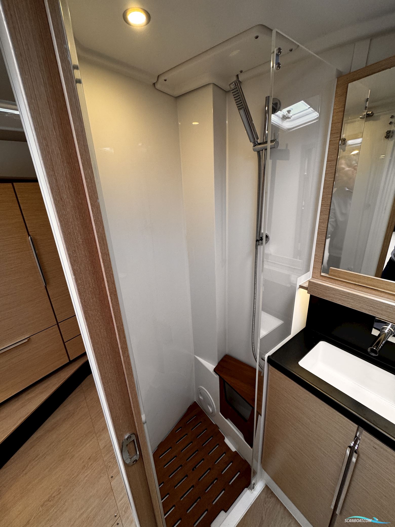 Hanse 460