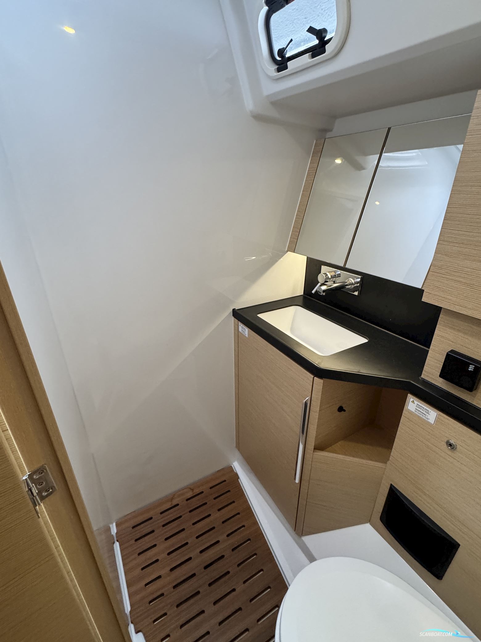 Hanse 460