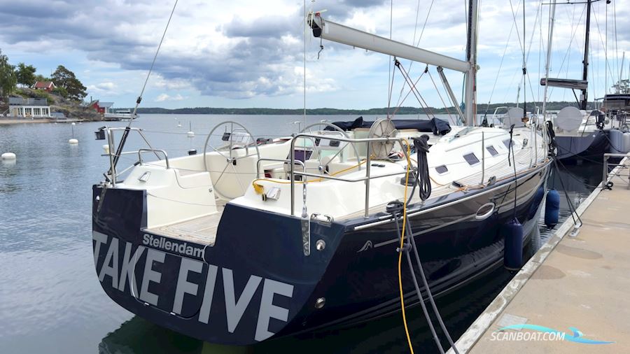 Hanse 461