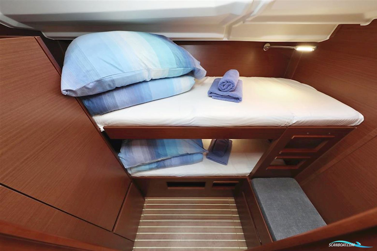 Hanse 508