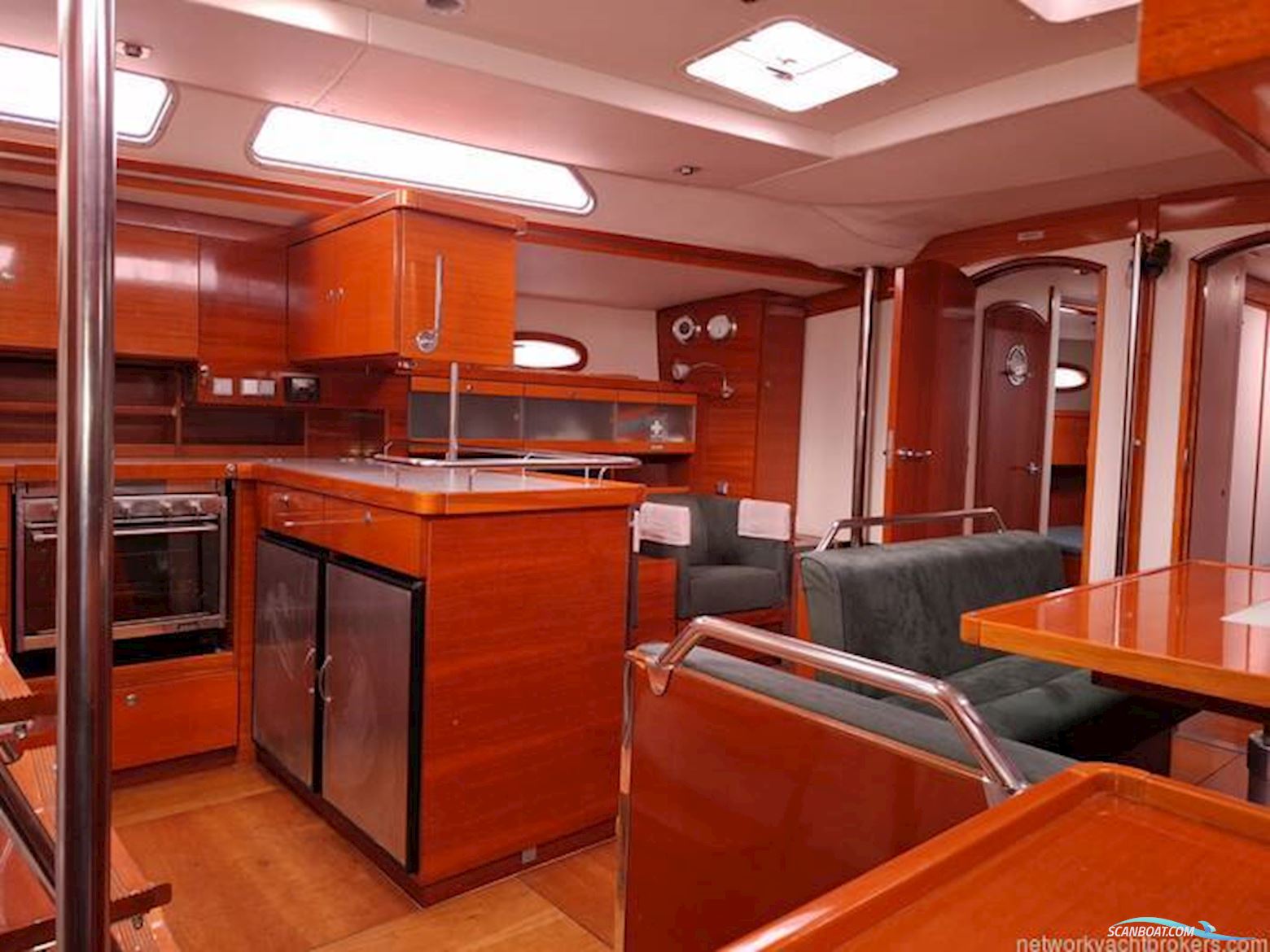 Hanse 531