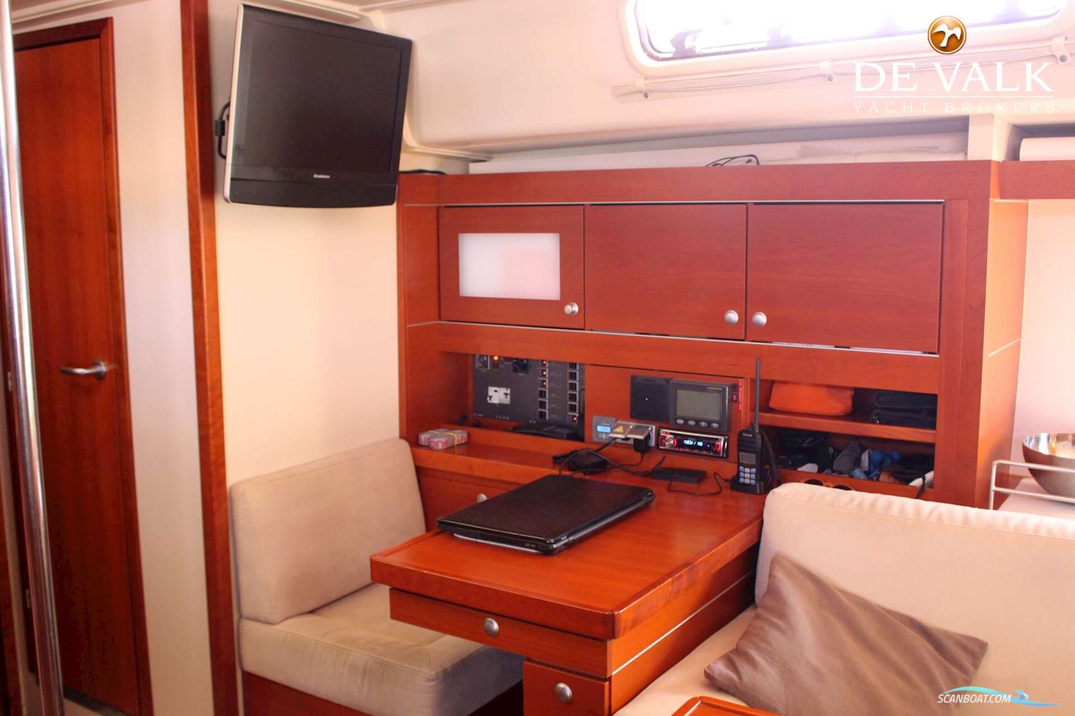 Hanse 545e