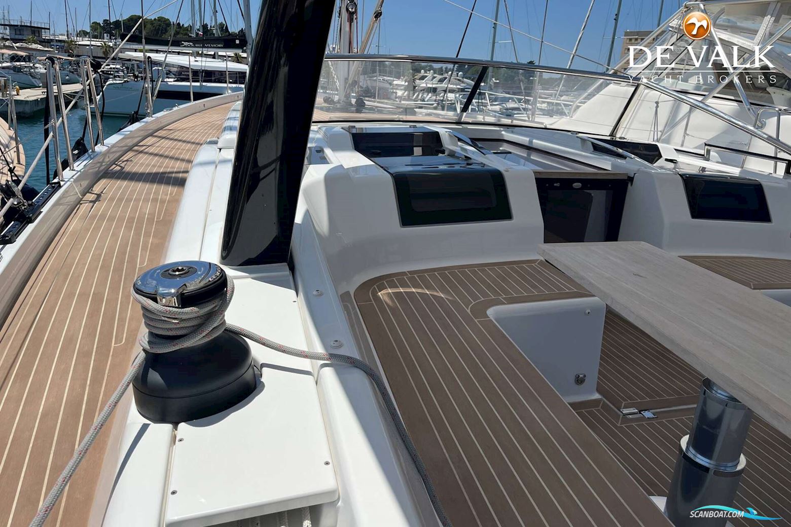 Hanse 588