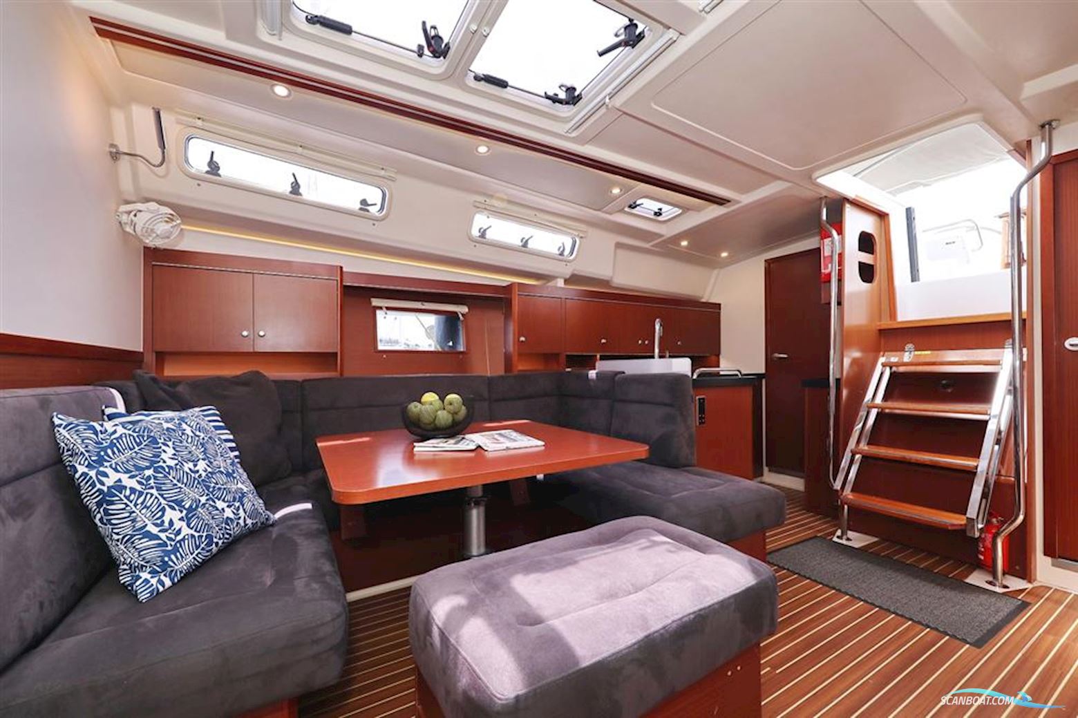 Hanse Yachts 455