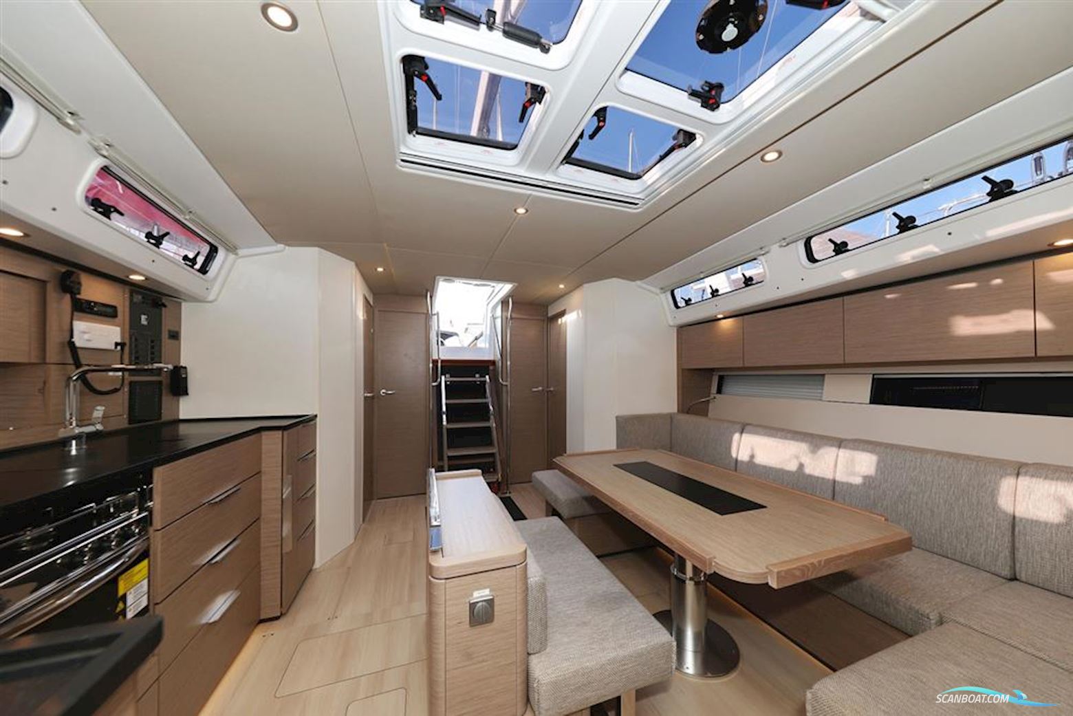 Hanse Yachts 460
