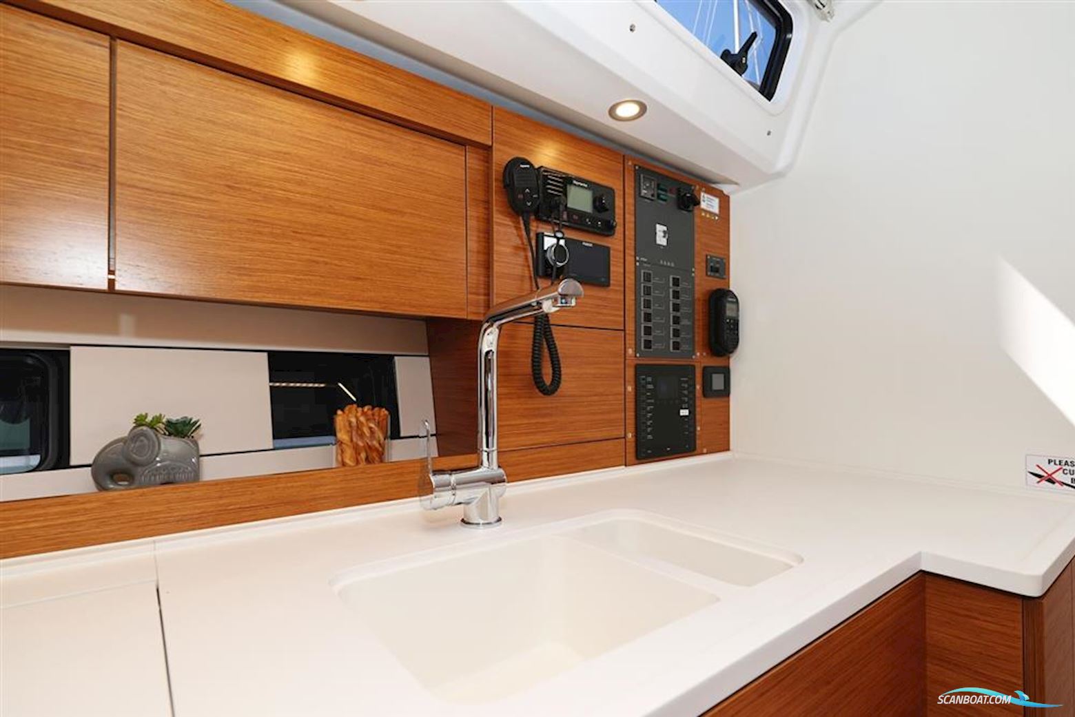 Hanse Yachts 460