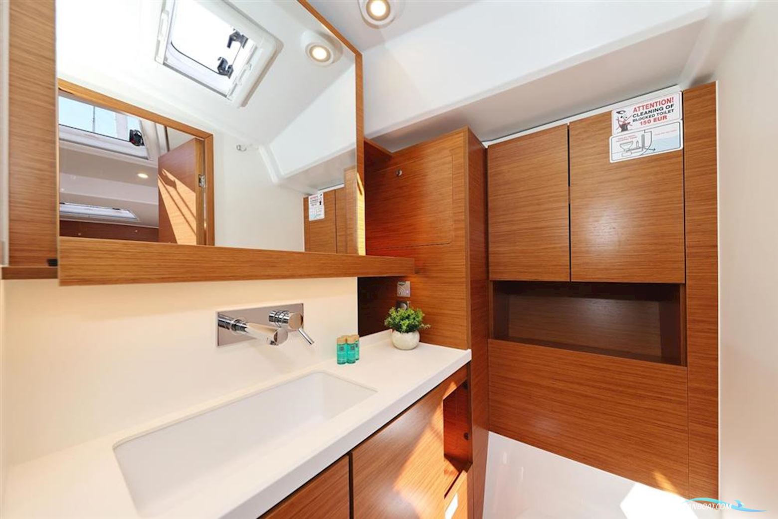 Hanse Yachts 460