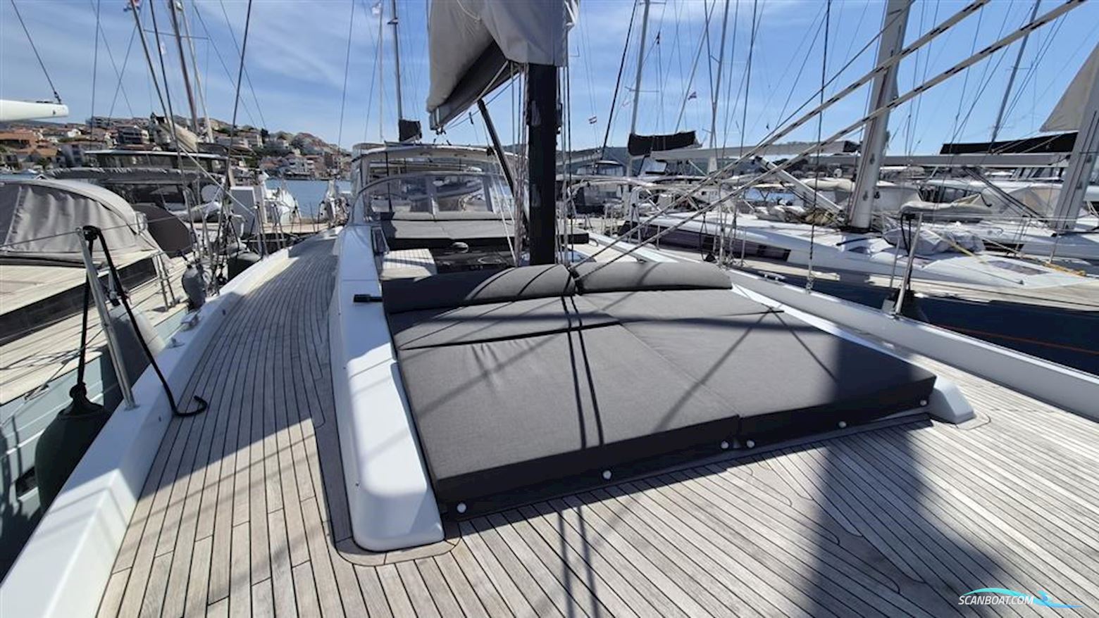 Hanse Yachts 588