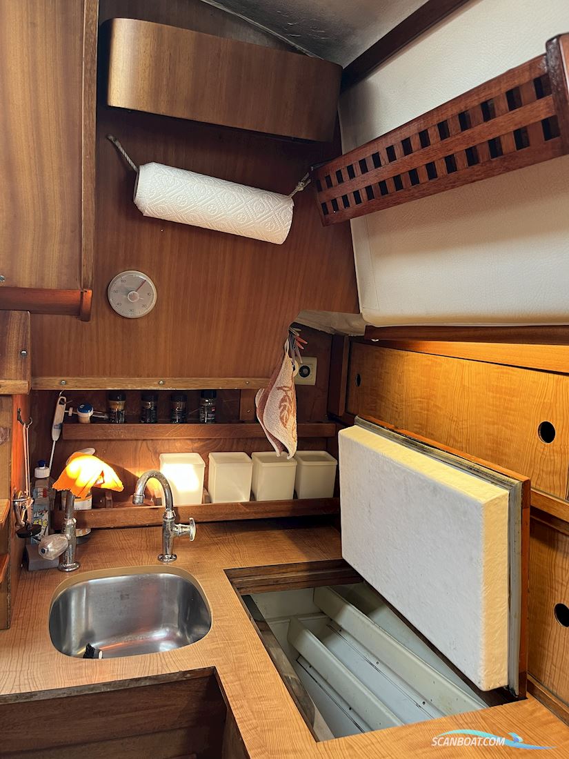 Hanseat 70B2
