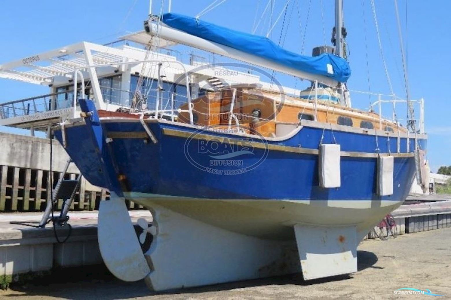 Hartwell OF Plymouth (GB) Hartwell OF Plymouth (GB) Golden Hind 31 Voilier Bois