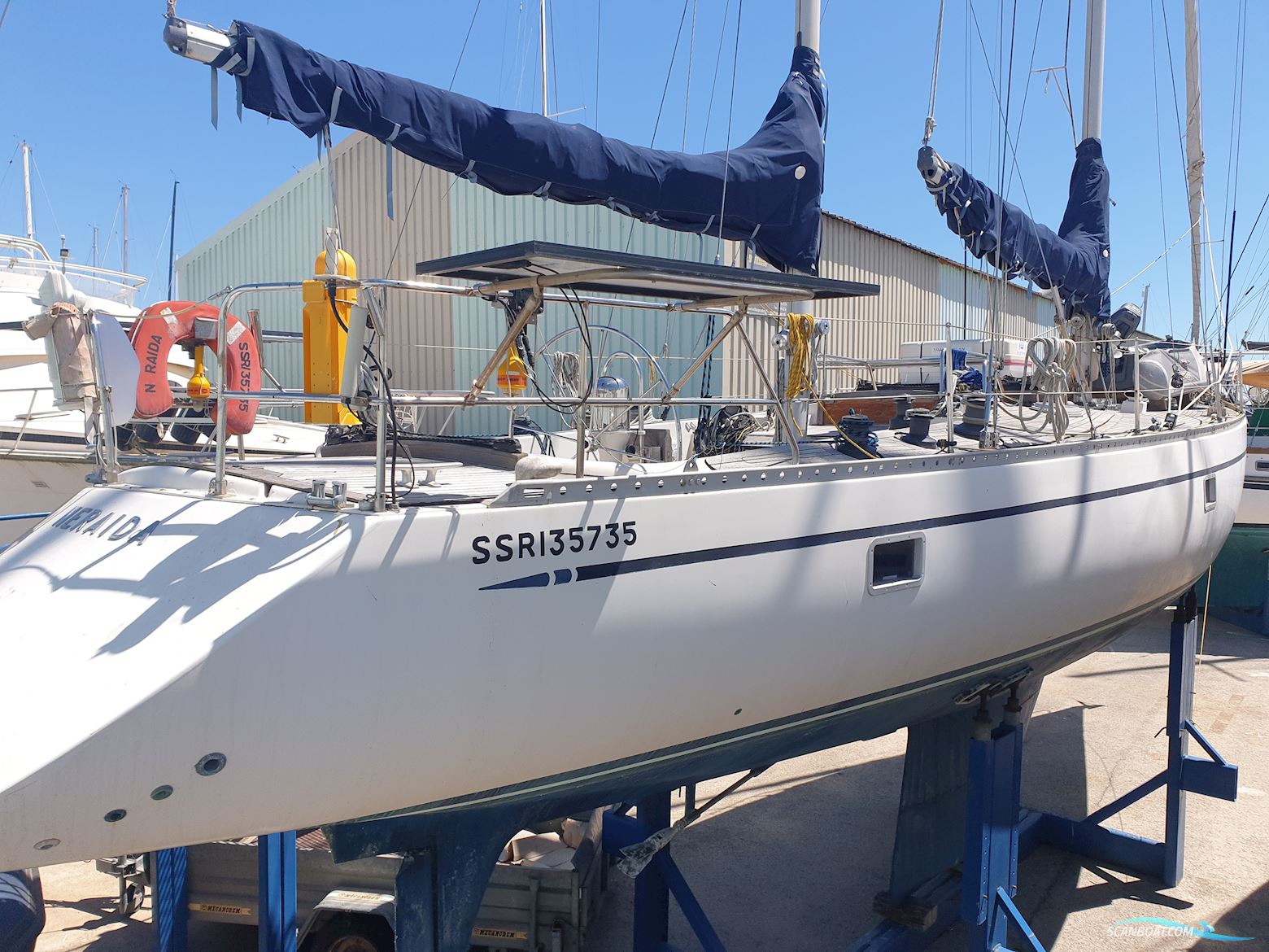 Helmsman Bosun Queen 55