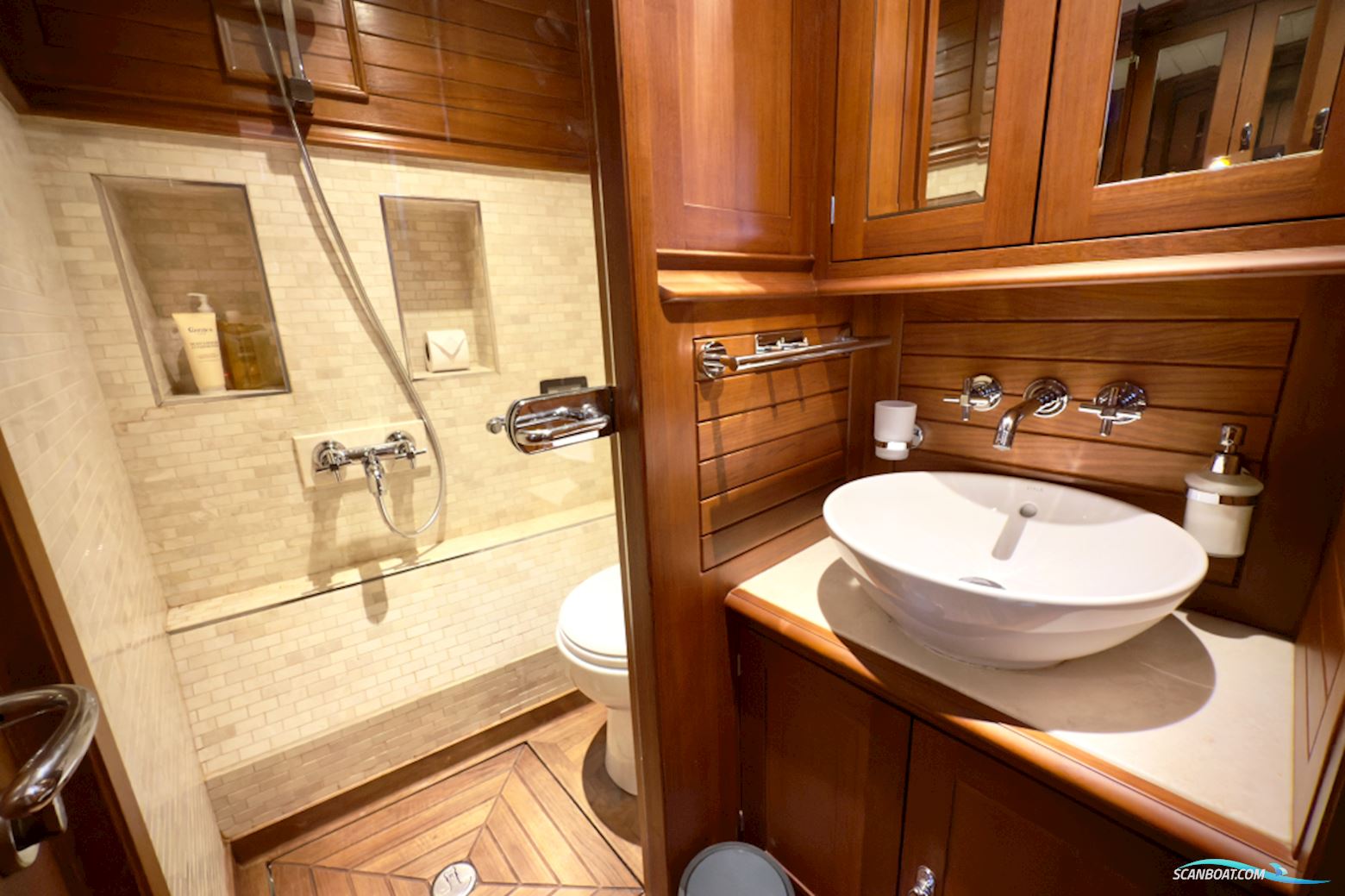 Hoek Truly Classic 108