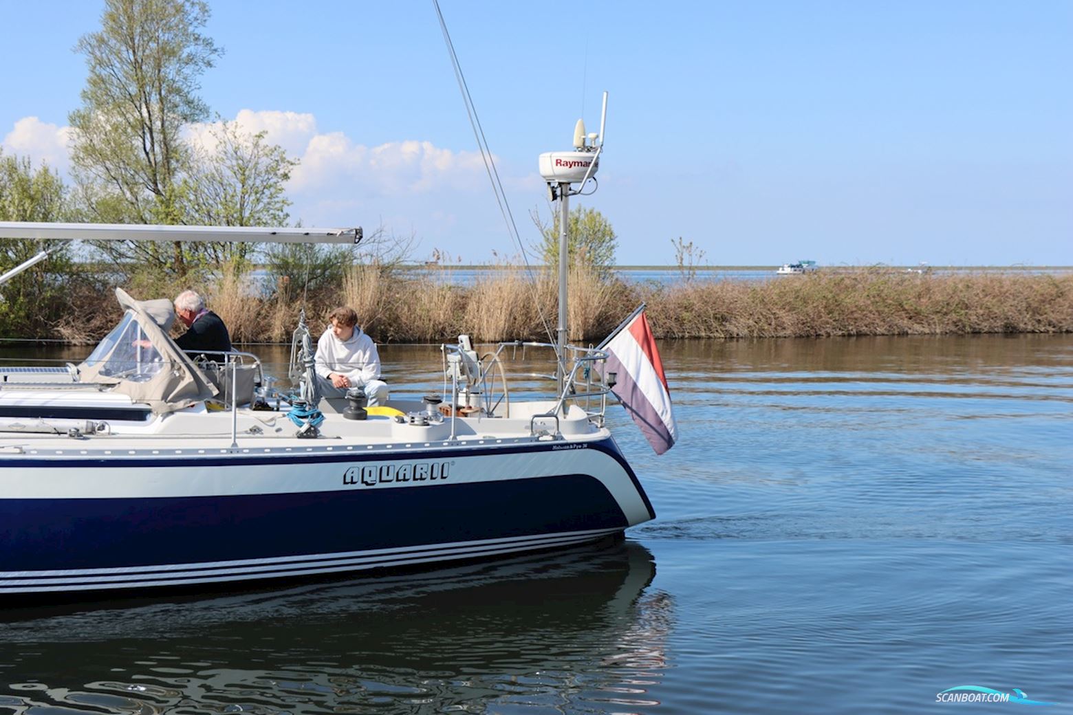 Holman & Pye Red Admiral 36