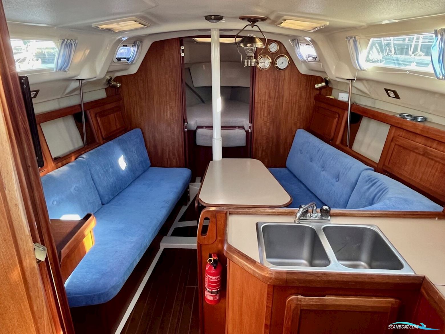 Hunter  30