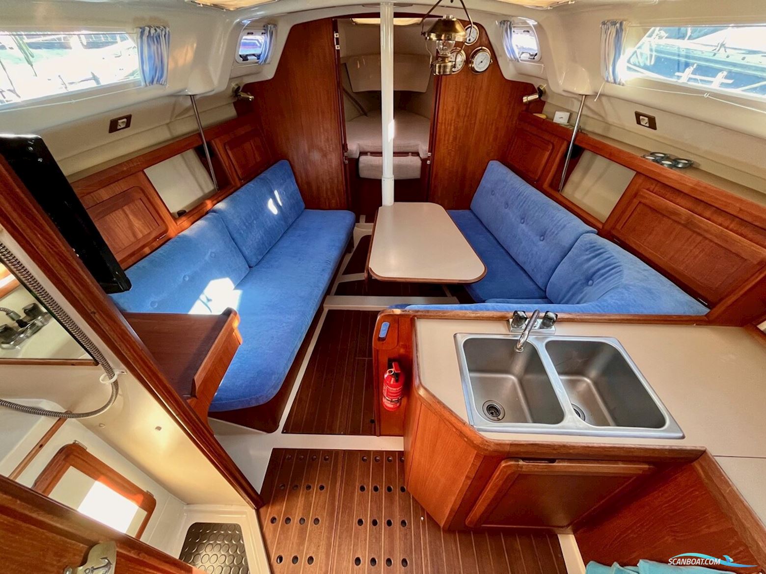 Hunter  30