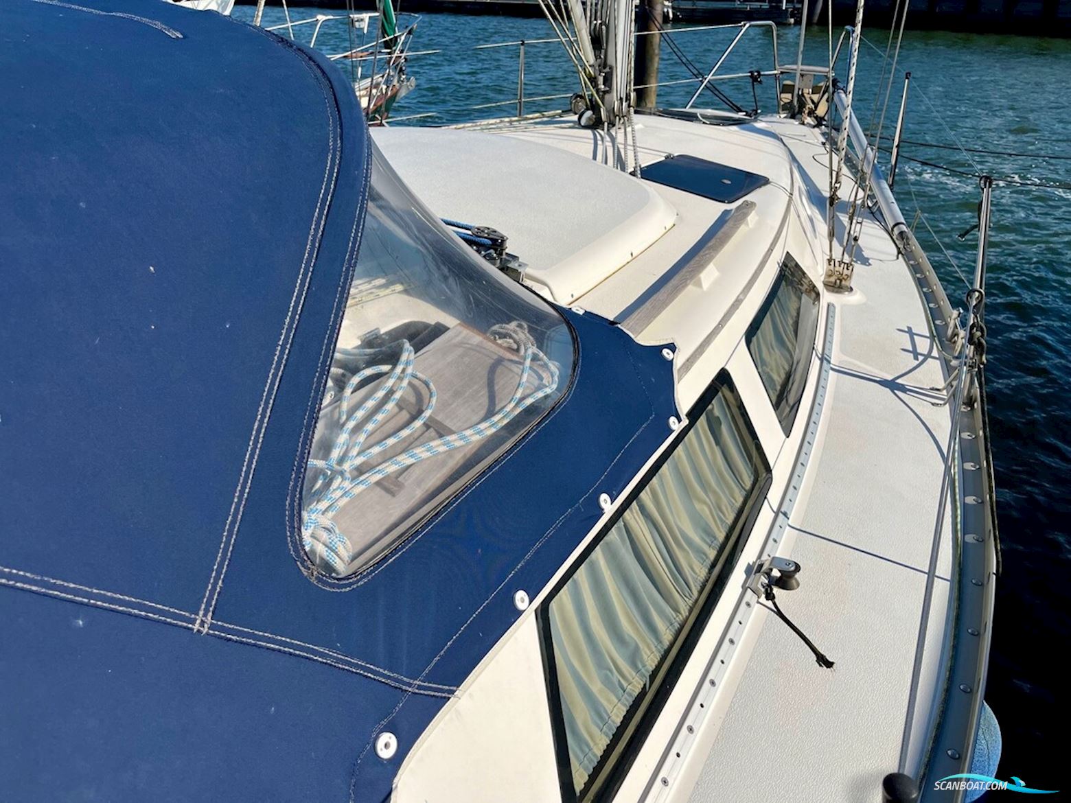 Hunter  30