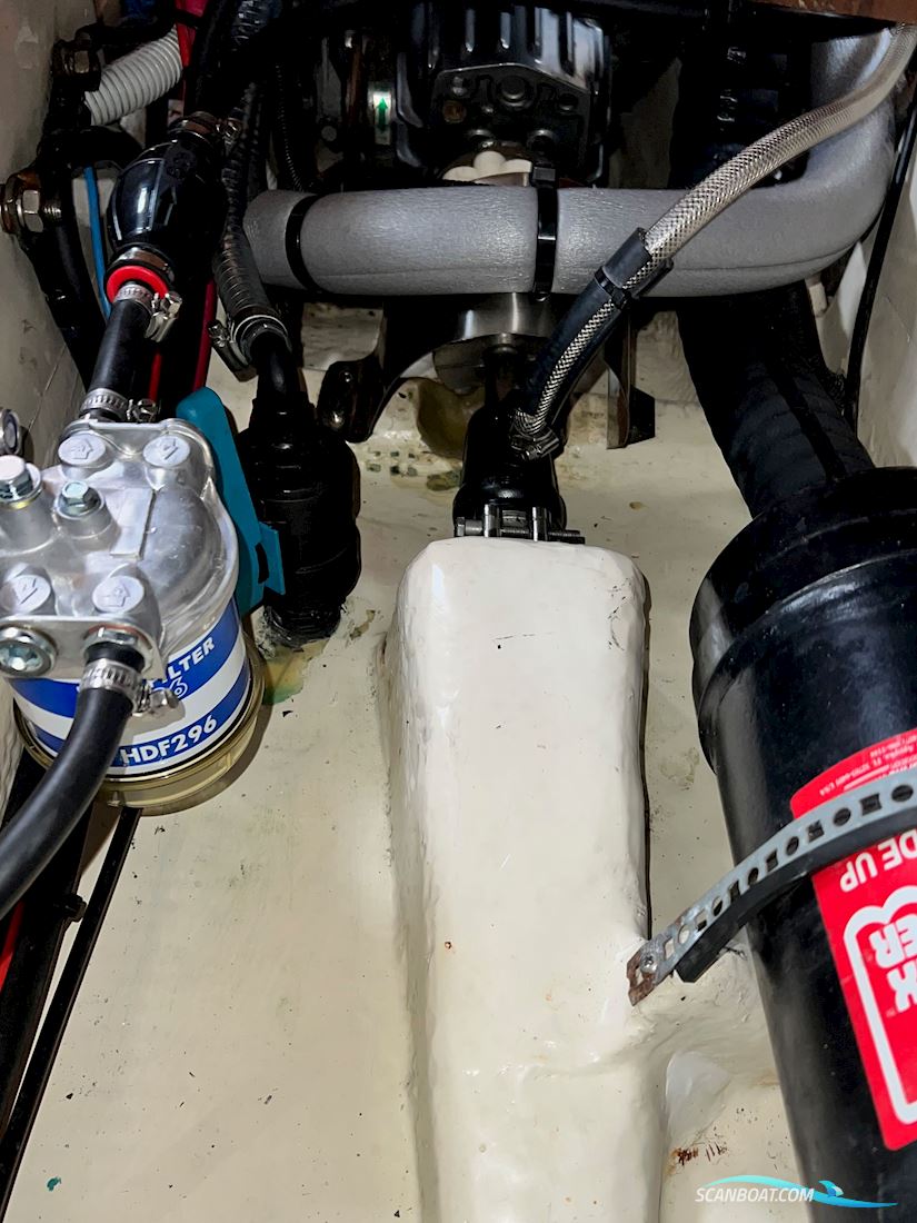 Hunter 28