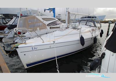 Hunter 33 Segelbåt 2004, med Volvo Penta motor, Danmark