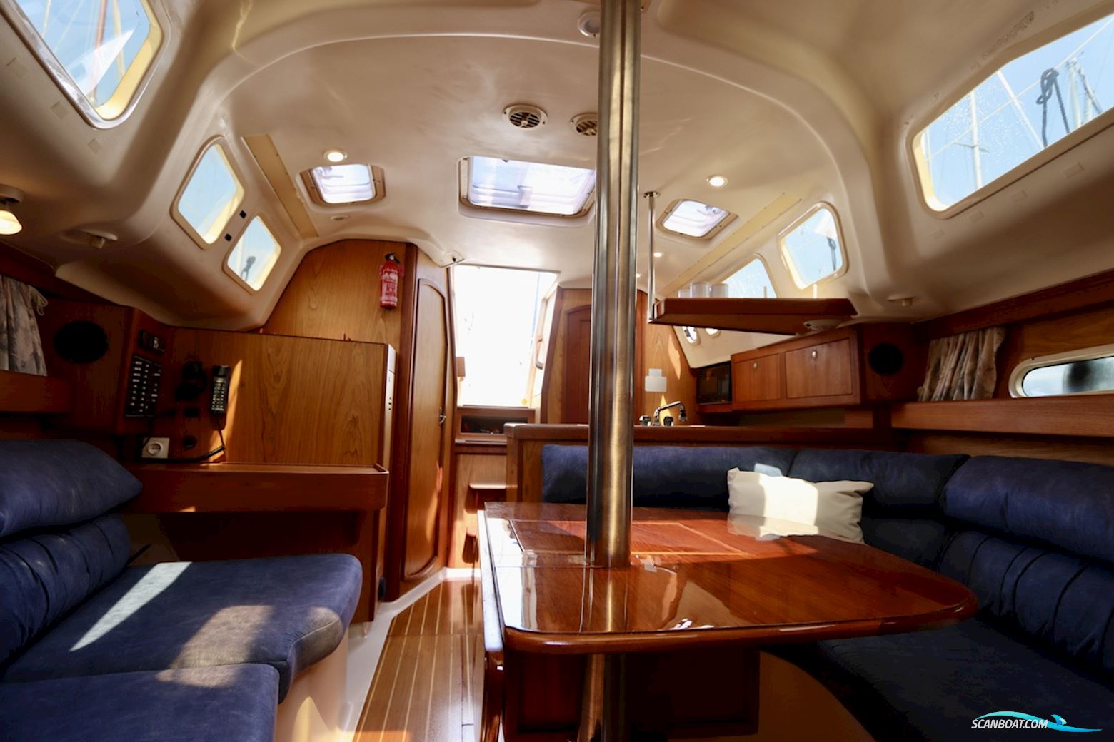 Hunter 340