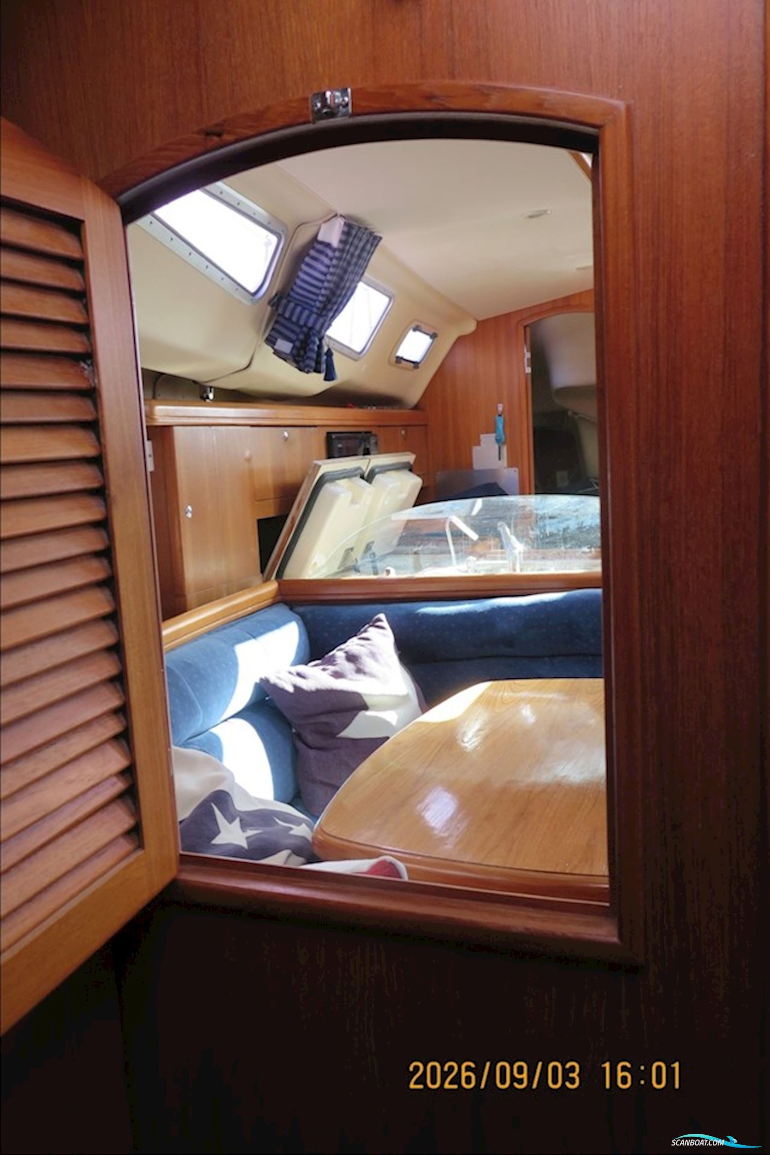Hunter 356