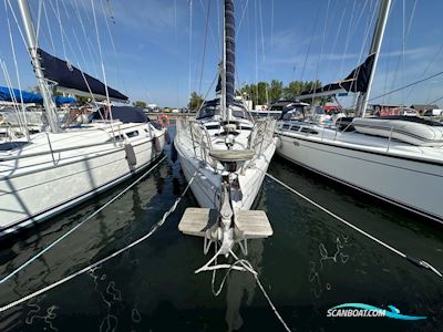 Hunter 410 Segelbåt 2000, med Yanmar motor, Danmark