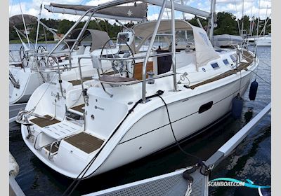 Hunter Hunter 36 Legend Segelbåt 2004, med Volvo Penta MD030 motor, Sverige
