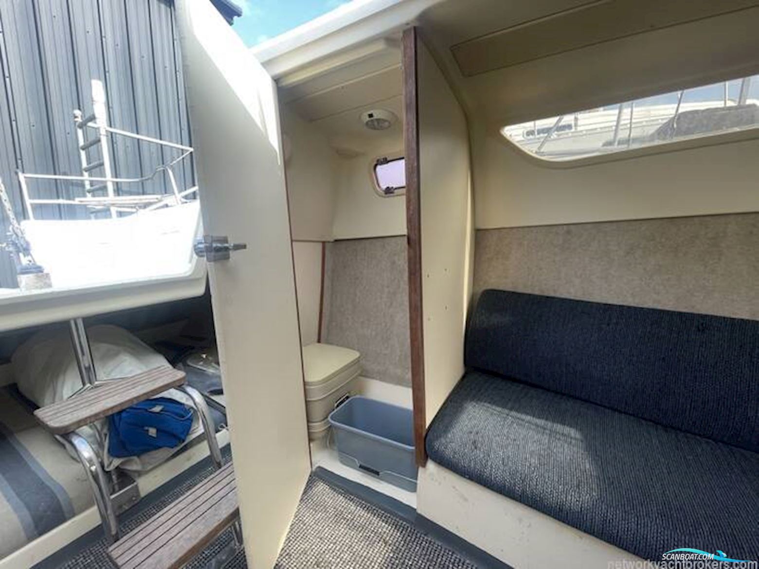 Hunter Legend 25 Trailer sailer