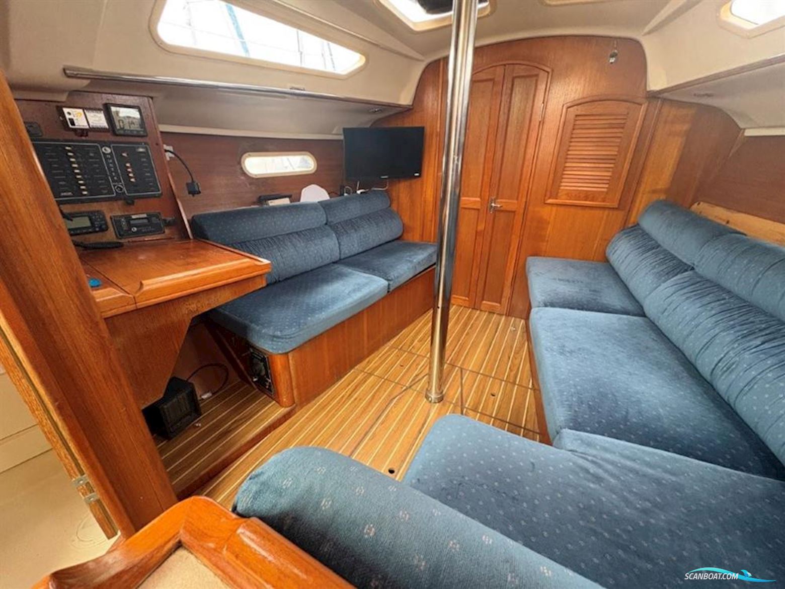 Hunter Legend 326
