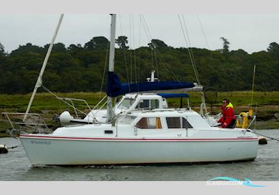 Hunter Pilot 27 Segelbåt 1995, med Nanni 2.5 HE motor, England