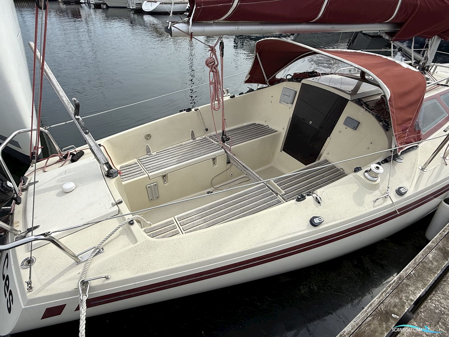 International 806, Solgt
