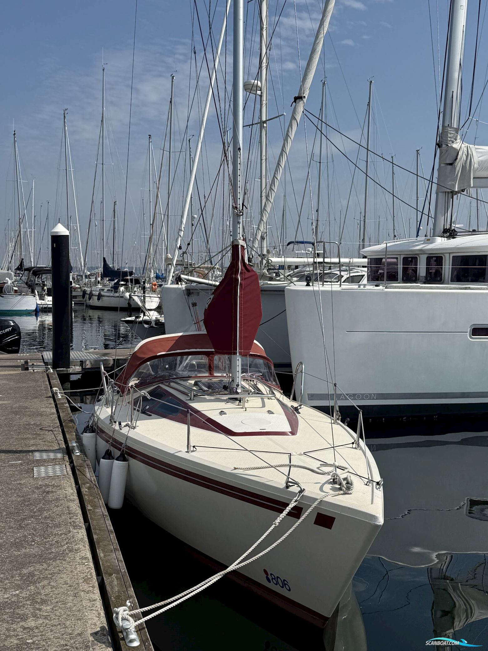 International 806, Solgt