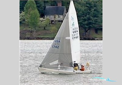 J 24 Segelbåt 1975, med Yanmar motor, Frankrike