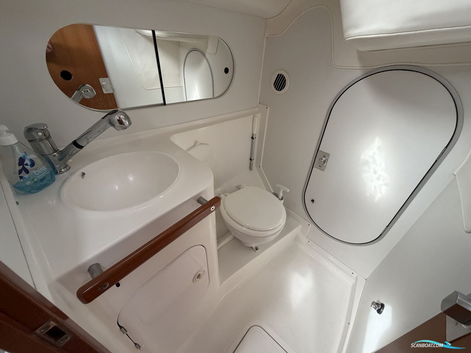 J/Boats J/109