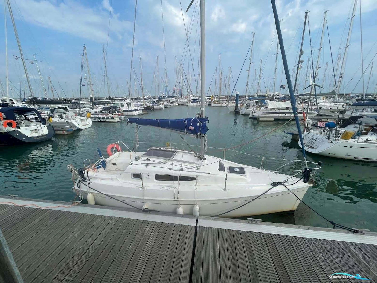 Jeanneau 24.2 Segelbåt 1998, med Yanmar motor, England