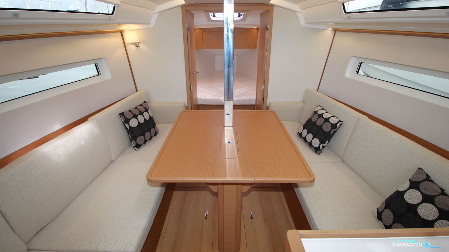 Jeanneau 350 Sun Odyssey 