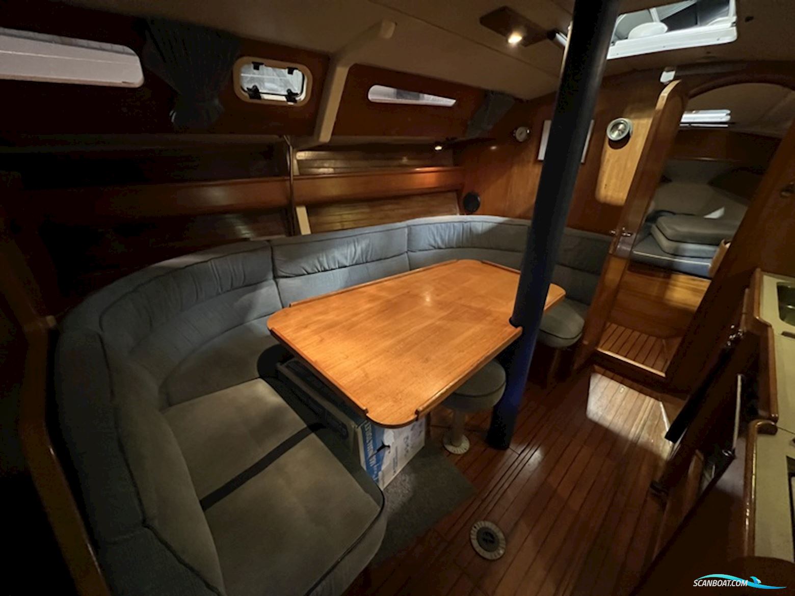 Jeanneau 39